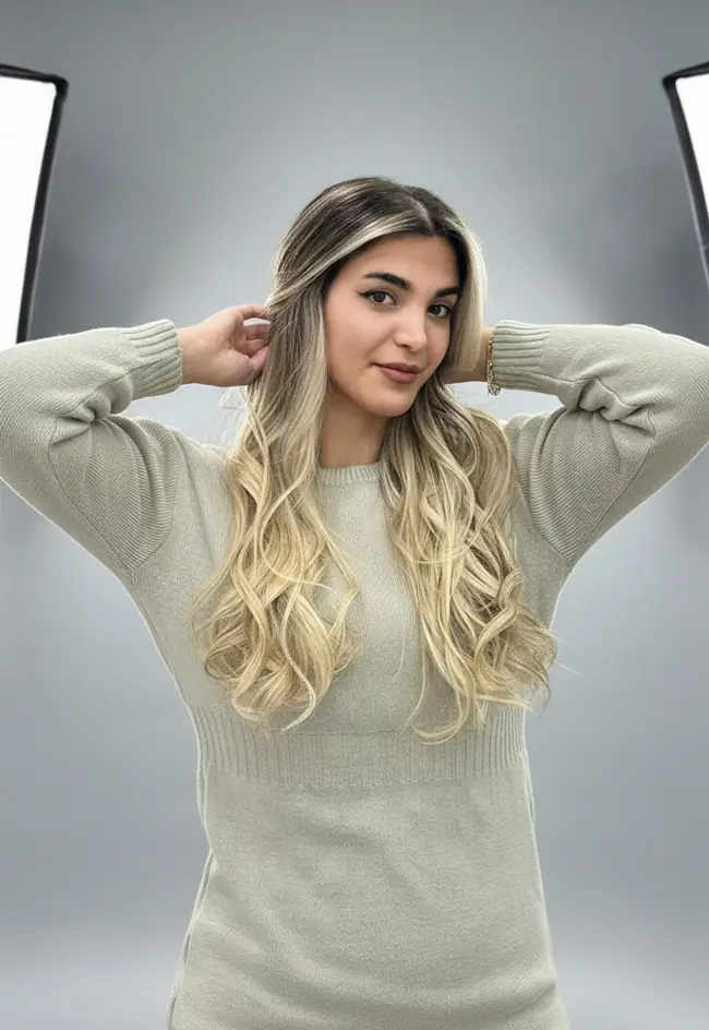 Hair Colour · 16 / 16